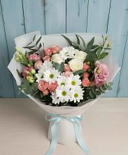 Букет цветов из:  Розы, Лизиантусы и Хризантемы в Светогорске