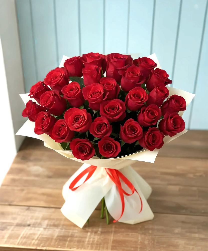 Букет 29 Красных роз в Светогорске