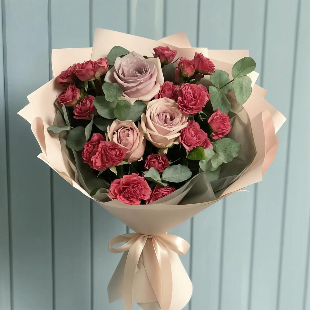 Букет цветов из: Гвоздики и Розы в Светогорске