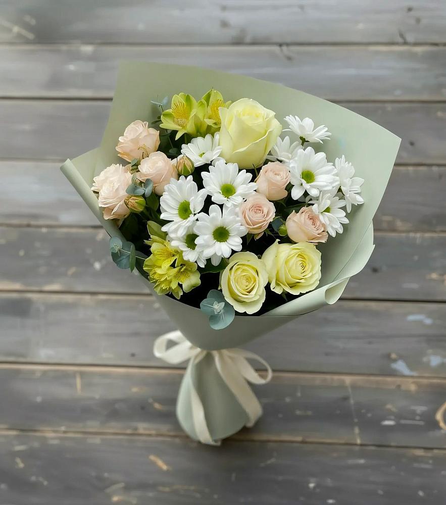 Букет цветов из: Альстромерии, Розы и Хризантемы в Светогорске
