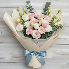 Букет цветов из:  Лизиантусы #REPLACE_PRED# Светогорске