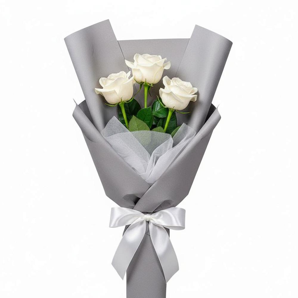 Букет 3 белые розы в Светогорске