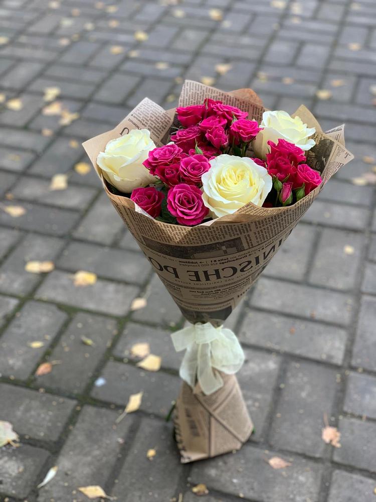 Букет цветов из: Розы в Светогорске