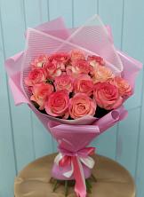 Букет 15 Розовых роз Равель в Светогорске